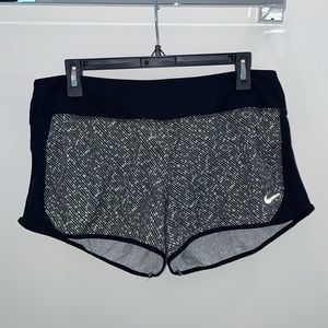 NIKE Dri-FIT Crew Women's Running Short / XL